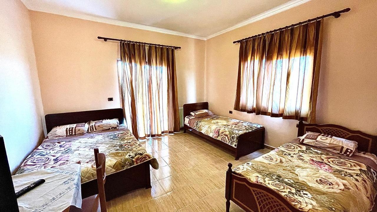 Hotel Paradise Bilisht Dış mekan fotoğraf